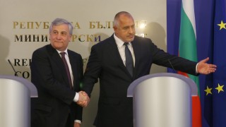 Борисов настоява и пред Таяни ЕС да се намеси в решаването на ситуацията в Сирия