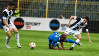 Успех на Левски срещу Локомотив (Пловдив) ще осигури минимум бараж за "сините"