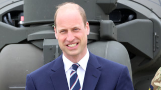 Когато през септември 2022 г баща му стана крал на