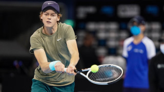 Италианският тийнейджър Яник Синер елиминира поставения под №3 австралиец Алекс