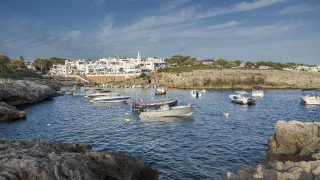 Крайбрежно село в Испания което става все по популярно скоро може