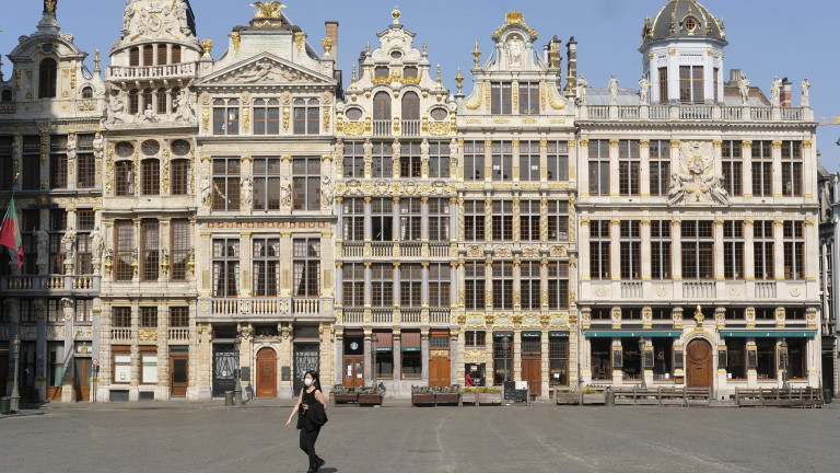 Новото правителство на Белгия въвежда по-строги ограничения за баровете и