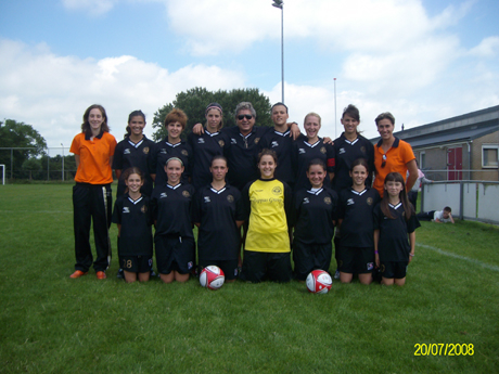 ЛП Суперспорт сензационно спечели турнира в Италия Women's Cup 2009