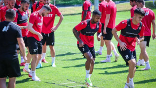 Отборът на ЦСКА проведе възстановителна тренировка днес след поражението от ЦСКА