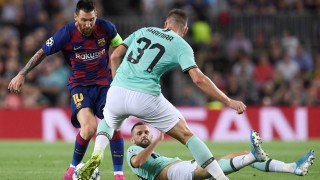 Капитанът на Барселона Лионел Меси записа първи пълни 90 минути