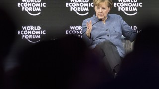Германският канцлер Ангела Меркел заяви пред Световния икономически форум в