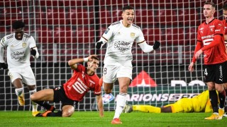 Бордо спечели гостуването си на Рен 1 0 в първия мач