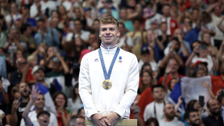 Леон Маршан детронира Крищоф Милак в епичен финал на 200