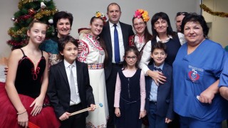 Президентът Румен Радев даде началото на Българската Коледа 2017 2018 година