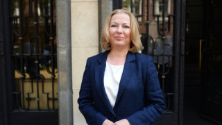 Бившият правосъден министър Надежда Йорданова подаде сигнал до Районна избирателна