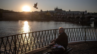 Правителството на Чехия отмени забраната за свободно движение информират Би
