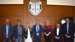 Управителните съвети на Асоциация на прокурорите в България АПБ и