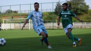 Етър се подсили с пореден футболист в борбата за оставането