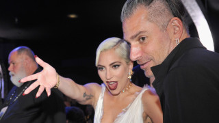 През есента на 2018 г Лейди Гага ни изненада че