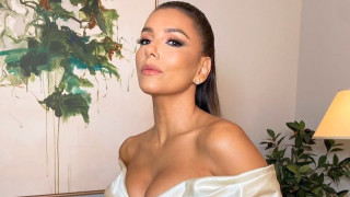 Ева Лонгория се чувства в свои води във фитнеса Звездата