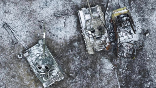 Русия продължава офанзивата си по множество оси в съответствие със