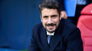 Левски вече официално представи новия си треньор след дълъг подбор