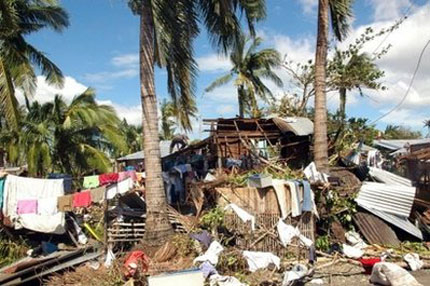 36 жертви на тайфун във Филипините