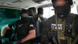 ГДБОП задържа група наркопласьори в Слънчев бряг