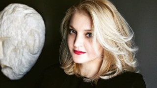 Британската дизайнерка от гръцки произход София Кокосалаки почина на 47 годишна