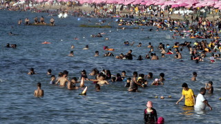 Правителството на Египет реши да отмени всички COVID ограничения за