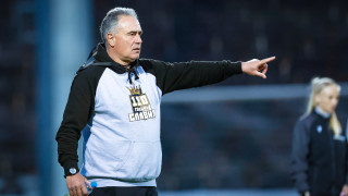 Група от 20 футболисти определи старши треньорът на Славия Ангел