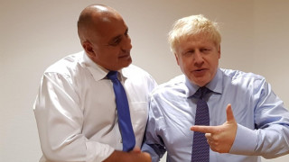 Отношенията ни с Великобритания са приятелски и са на много