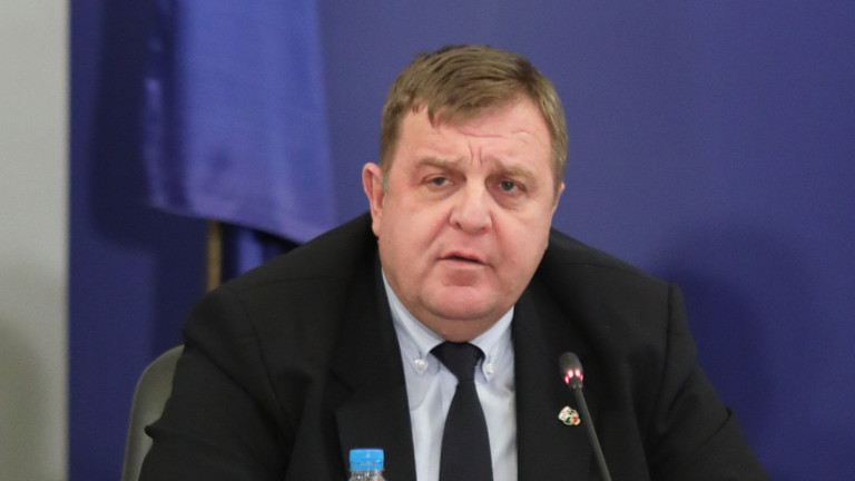 Военният министър Красимир Каракачанов не знае за какво е акцията