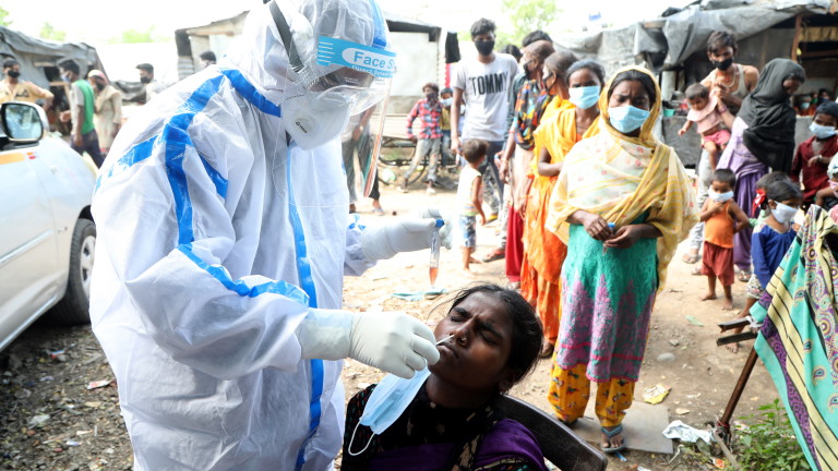 Коронавирус: Индия се превърна в третата държава в света с 1 млн. заразени