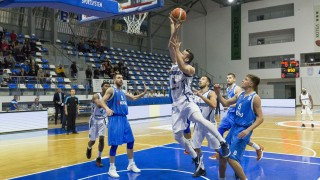 Рилски спортист спечели служебна победа с 20 0 срещу косовския Башкими