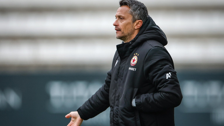 Христо Янев даде два дни почивка на "армейците"