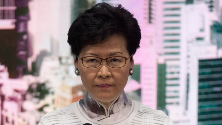 Лидерът на Хонконг: Протестите ни тласкат по път без връщане назад