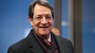 Президентът на Кипър Никос Анастасиадис предложи лятната си резиденция в планините
