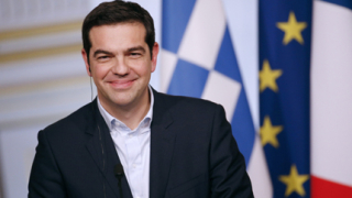 Ципрас предупредил Меркел, че Атина не може да плаща дълга си