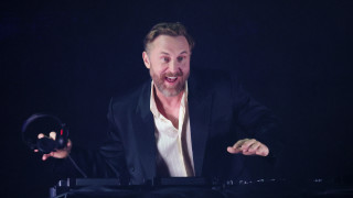 В сърцето на Париж през 1967 г се ражда момче