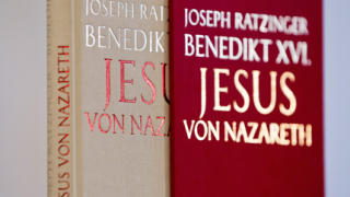 Папата публикува последната част от биографията на Исус