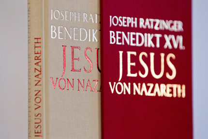 Папата публикува последната част от биографията на Исус