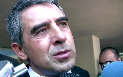 Служебният кабинет няма да подготвя само изборите, намекна Плевнелиев