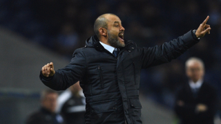 Мениджърът на Уулвърхамптън Нуно Еспирито Санто изрази недоумение защо снощи