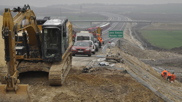 Отново ремонтират новата магистрала Марица