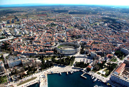 СБ отпуска 1,8 млрд. долара на Хърватия