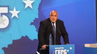 С обвинение към служебното правителство че изпълнява мръсни поръчки срещу