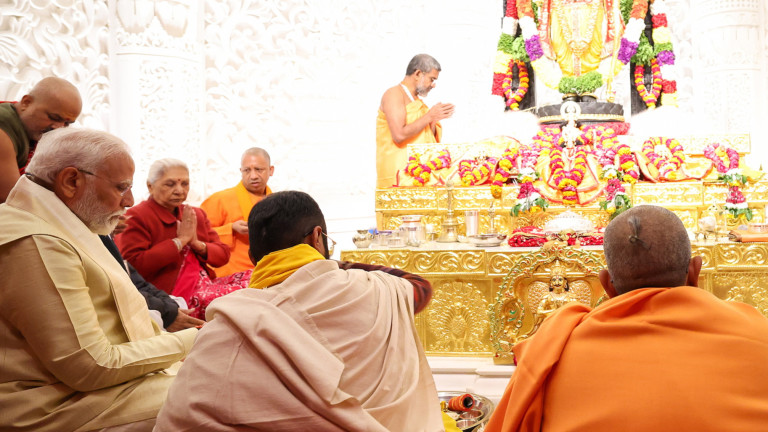 Индия - възможен съюзник, но не и съмишленик на Запада