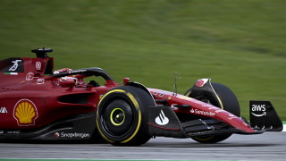 Болидите на Ферари бяха най бързи в първите две свободни тренировки