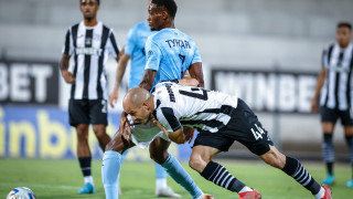 Двама основни играчи на Локомотив Пд ще пропуснат дербито с