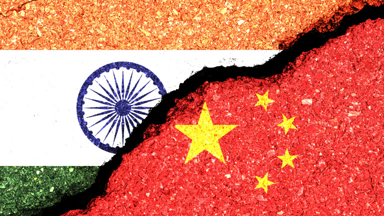Министрите на външните работи на Индия и Китай обсъдиха изтеглянето