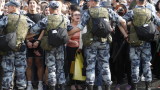  Хиляди руснаци по улиците на Москва упорстват за свободни избори 
