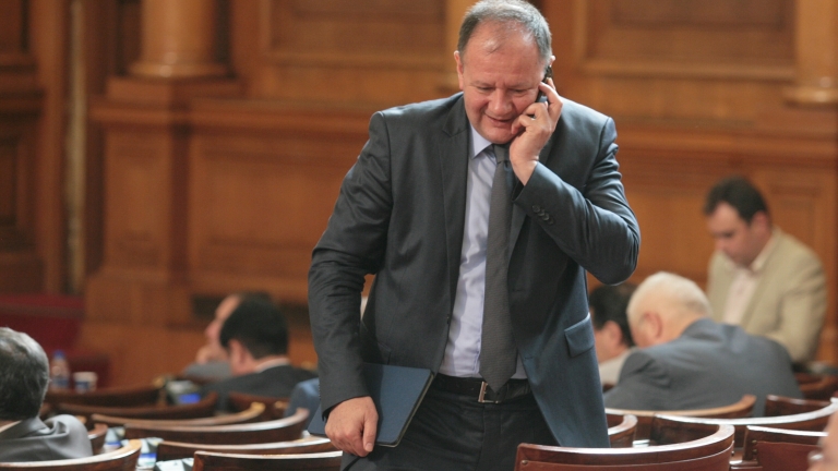 Михаил Миков не изключва мнозинство в дясно в 45-то НС