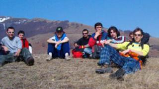 Белгийски младежи на скаутски лагер край Разград