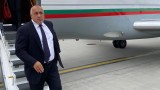  Приземиха фалкона с Борисов на борда на ръчен режим 